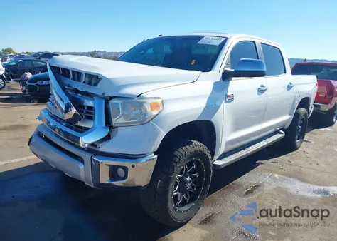 2015 Toyota Tundra 1794 5.7L V8 z USA, uszkodzony, nr VIN 5TFAW5F17FX473071